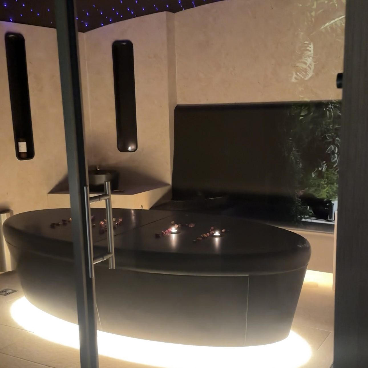 Mesa de Masaje con Jabon en el Hammam de Las Palmas Royale Beauy¡ty